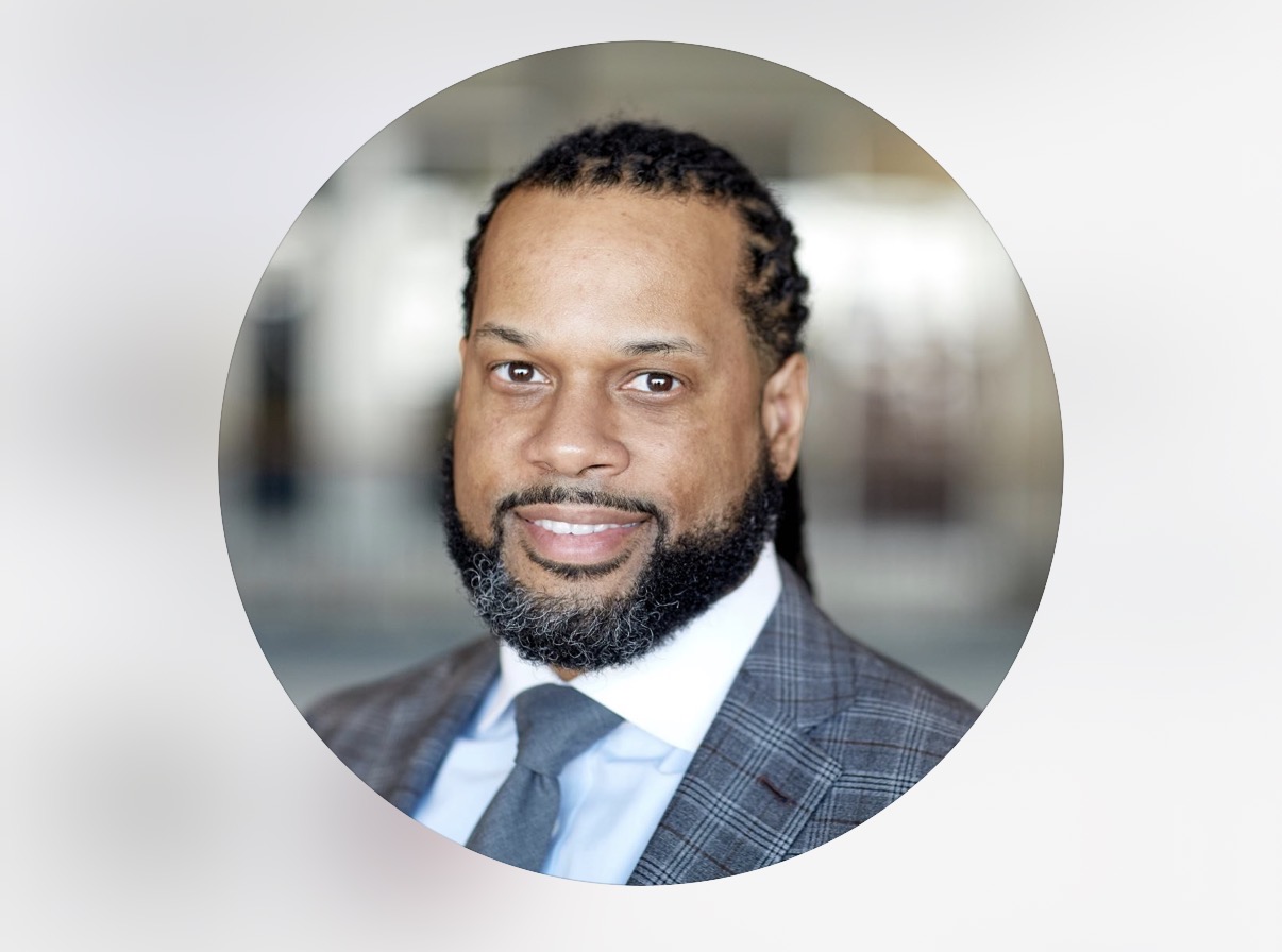 Steve G. Hockaday, Esq., in-house attorney licensed in NY and NJ